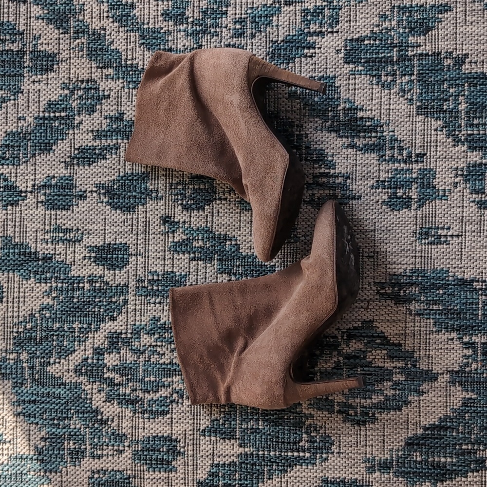 Free People Suede Fairfax stilleto ankle boots